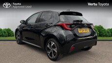 Toyota Yaris 1.5 Hybrid Design 5dr CVT Hybrid Hatchback